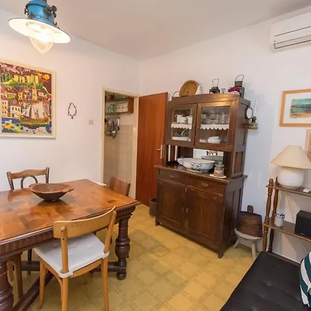 Apartment Ziva